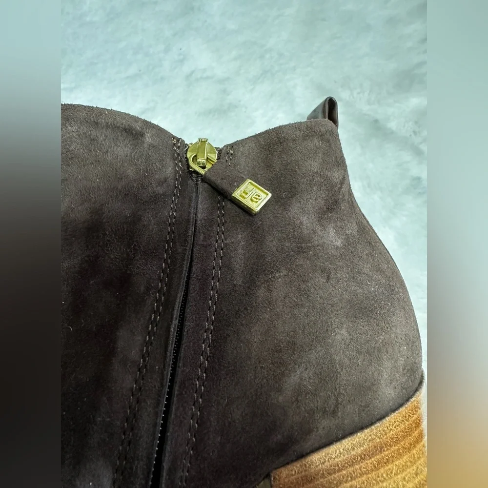 Alberto Fermani Rich suede Brown Ankle Booties - Picture 8 of 14